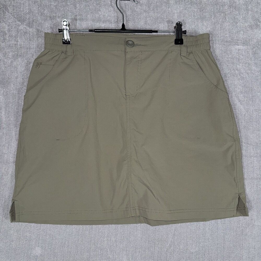 Willit Skort Size Medium Beige Performance Tech Stretch Outdoor Hiking Gorpcore